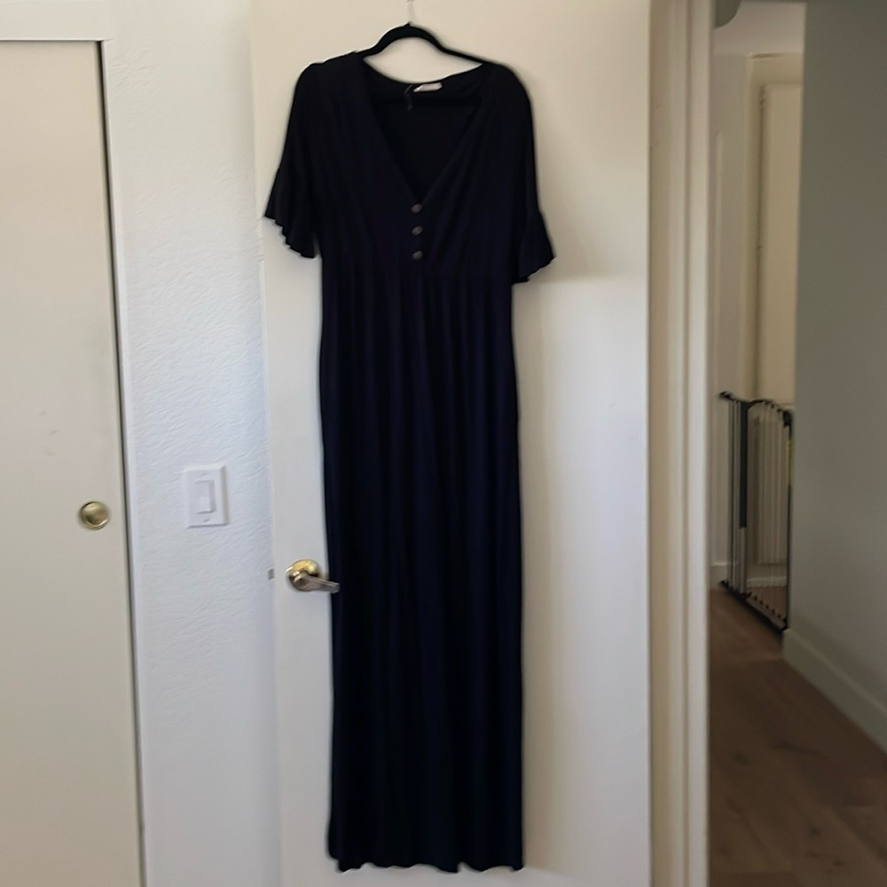 Black Maternity Dress. No rips. Large-X-Large sizing.